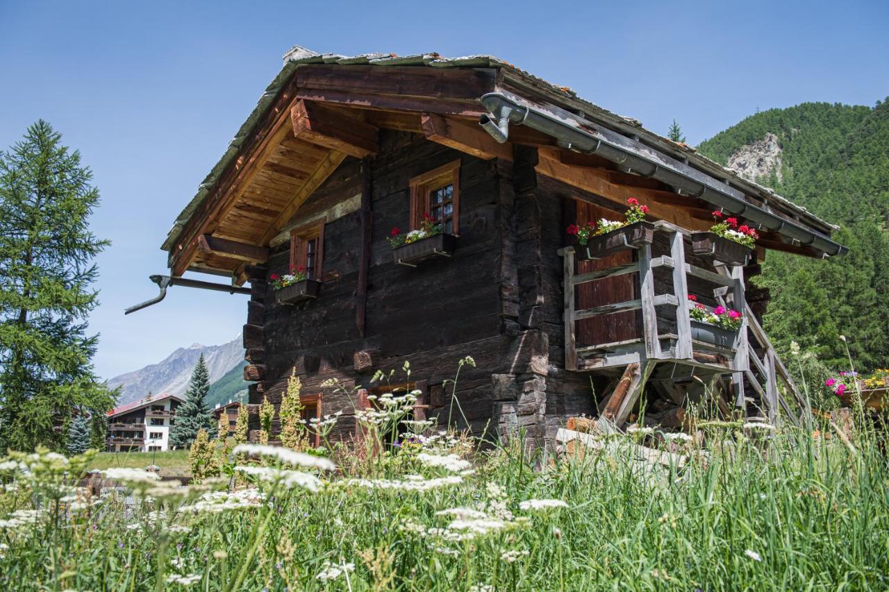 Ferienhaus Casa Luna Zermatt Exterior photo